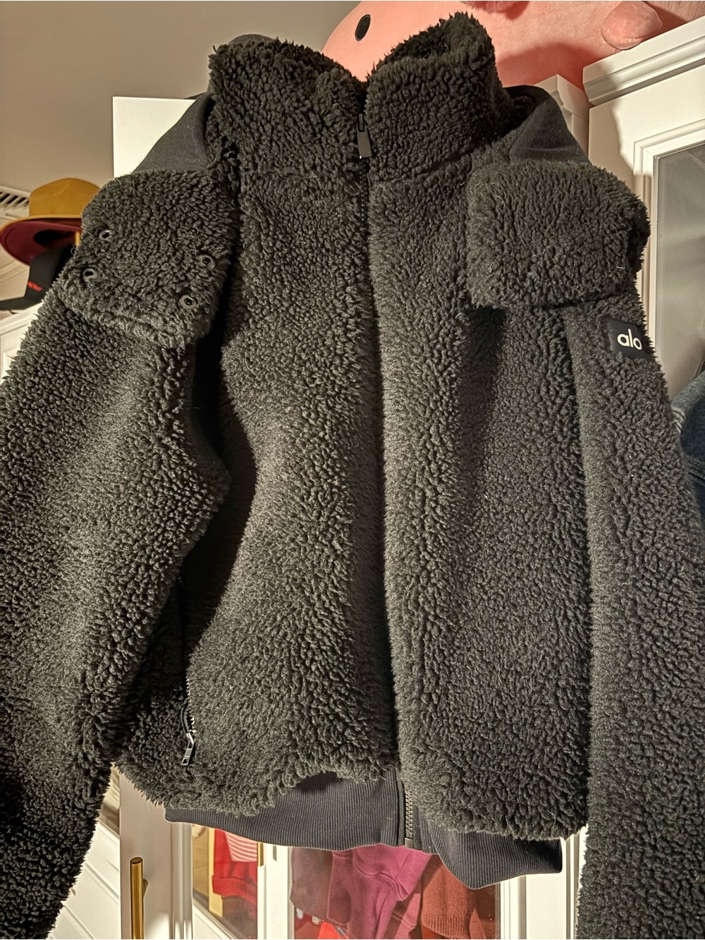 ALO Yoga Black Cropped Teddy Sherpa Jacket with Hood - Picture 2 of 4